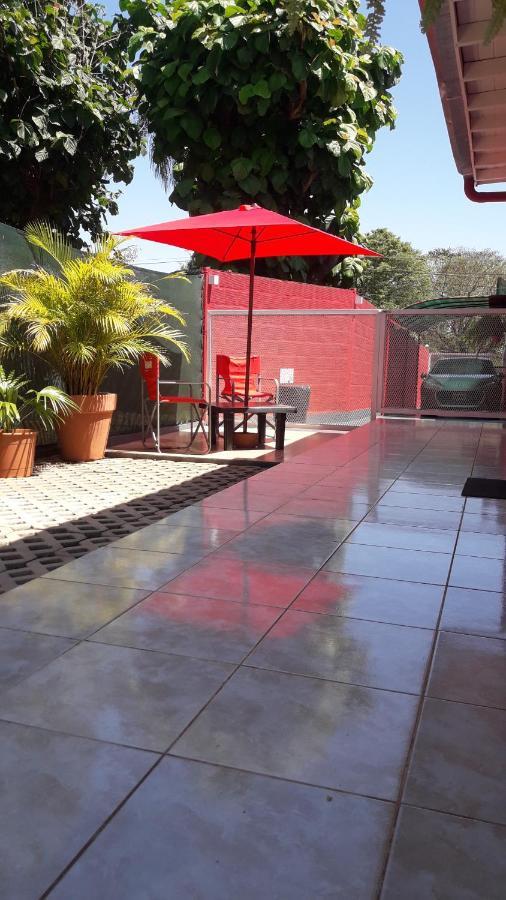 Vila En Familia Puerto Iguazú Exteriér fotografie