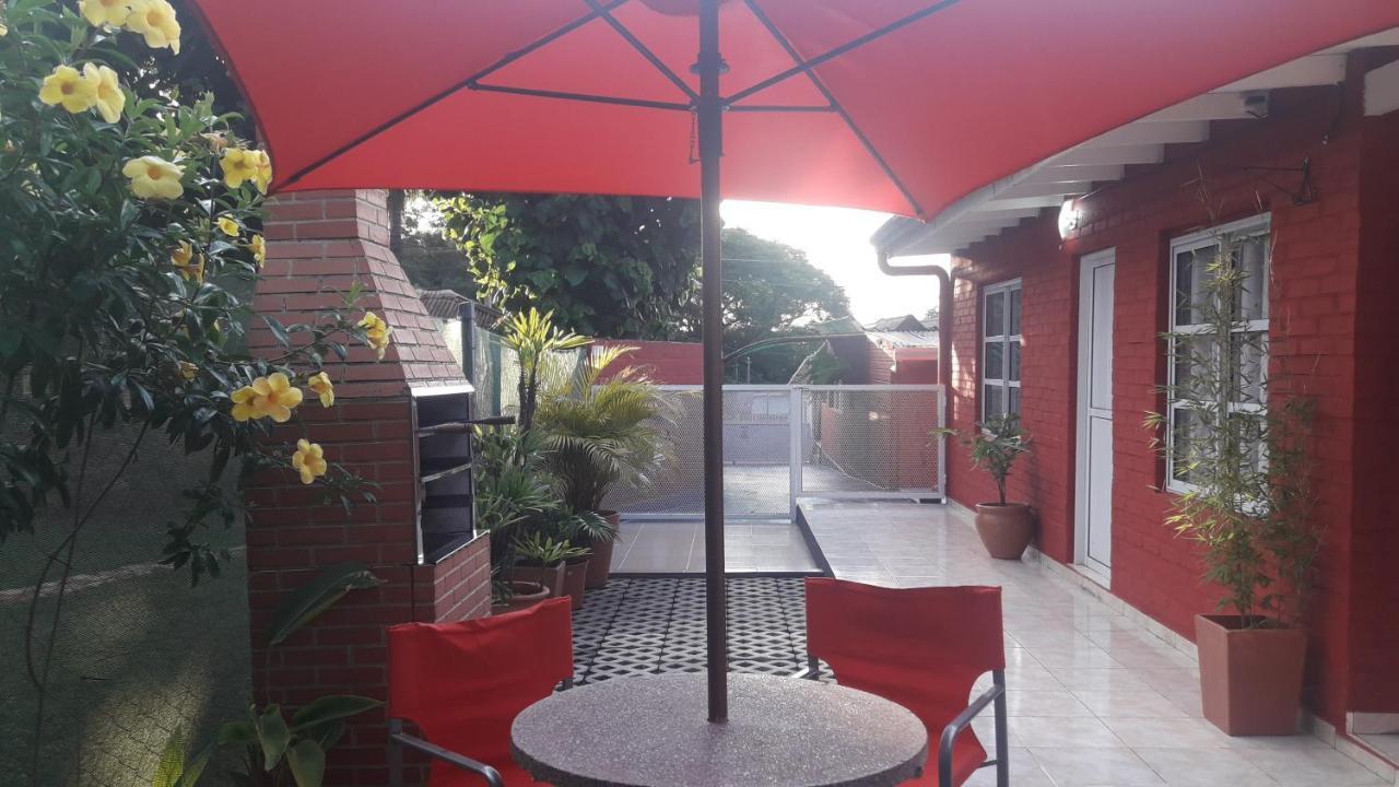 Vila En Familia Puerto Iguazú Exteriér fotografie